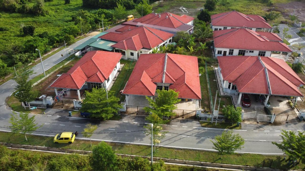 Kampong Paya Kerinau Patin Guest House @Desa Telok Ira, Temerloh Pahang מראה חיצוני תמונה