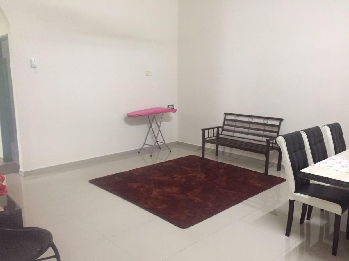 Kampong Paya Kerinau Patin Guest House @Desa Telok Ira, Temerloh Pahang מראה חיצוני תמונה